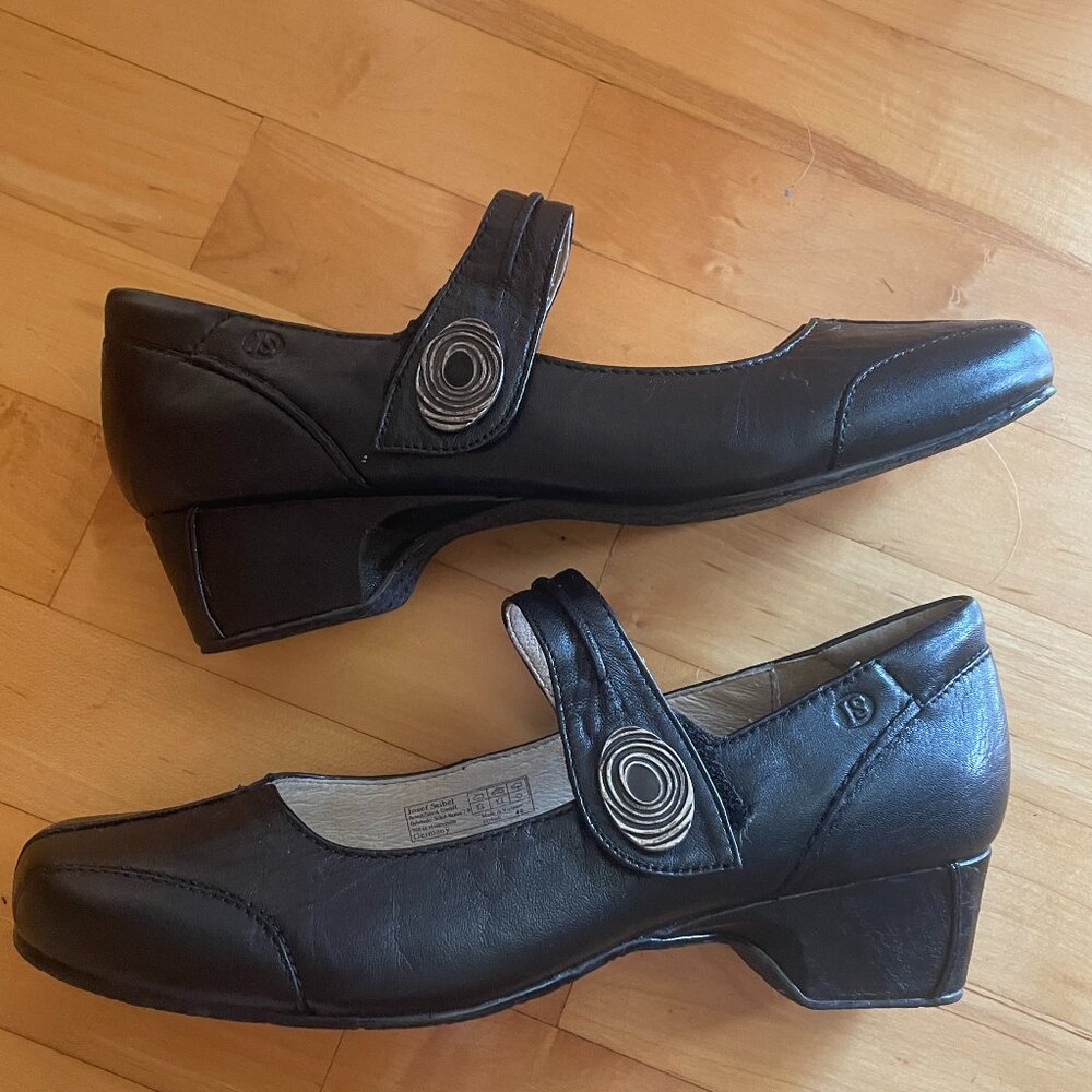 Black Leather Mary Jane Block Heel Shoe